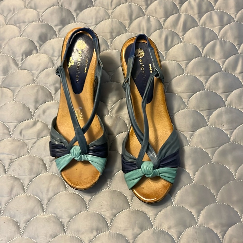 Blue & tan size 9.5 Eric Michael wedges